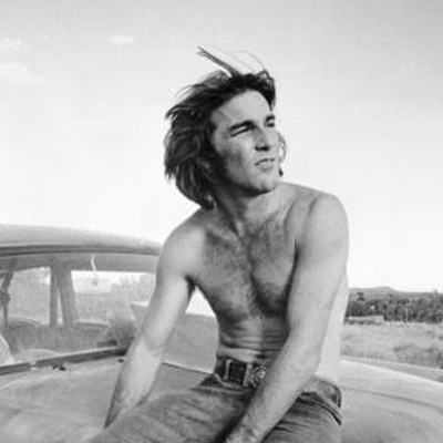 Dennis Wilson Autograph Profile