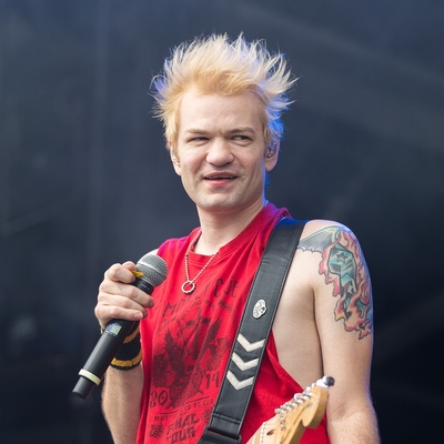 Deryck Whibley Autograph Profile