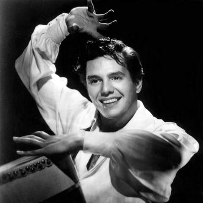 Desi Arnaz Autograph Profile