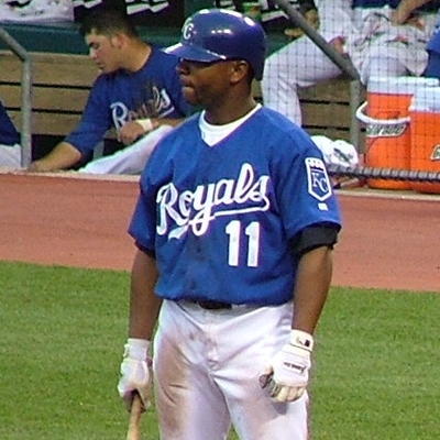 Desi Relaford Autograph Profile