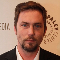 Desmond Harrington