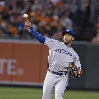 Devon Travis Autograph Profile