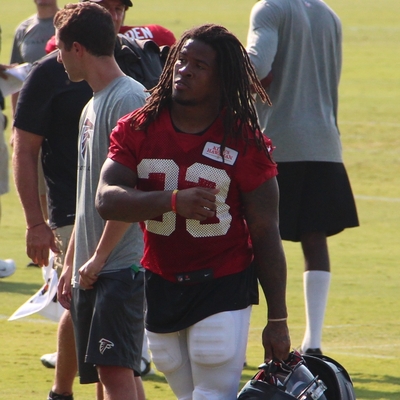 Devonta Freeman Autograph Profile
