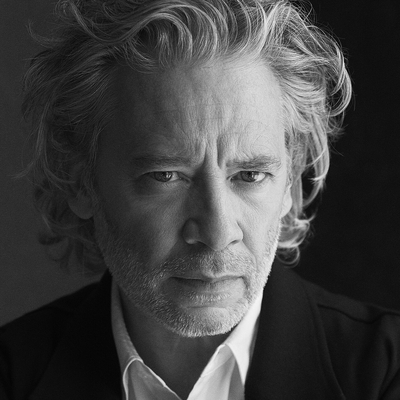 Dexter Fletcher Autograph Profile