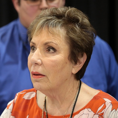 Diane Pershing Autograph Profile