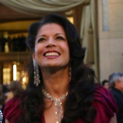 Dina Eastwood Autograph Profile