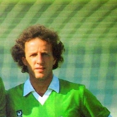 Dirceu Autograph Profile