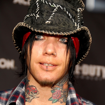 DJ Ashba Autograph Profile