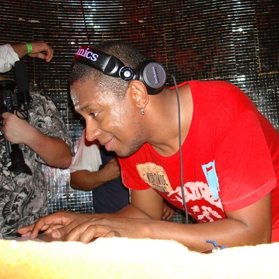 DJ Marky Autograph Profile