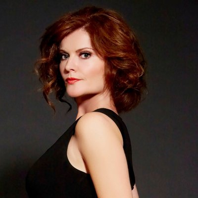 Rebecca Wisocky Autograph Profile
