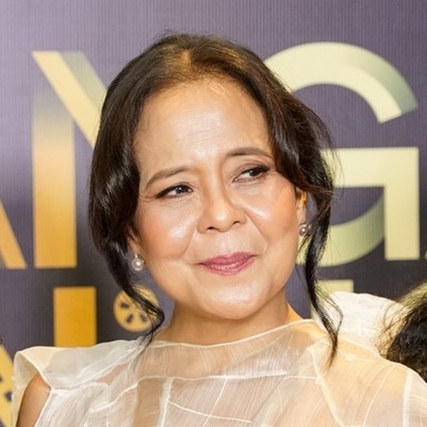 Dolly de Leon