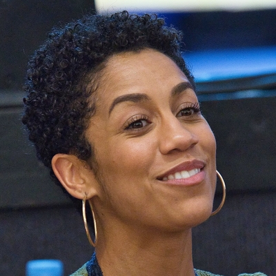Dominique Tipper Autograph Profile