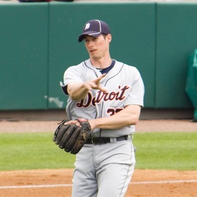 Don Kelly Autograph Profile
