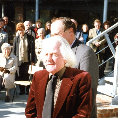 Don Potter Autograph Profile