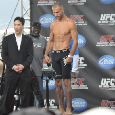 Donald Cerrone Autograph Profile