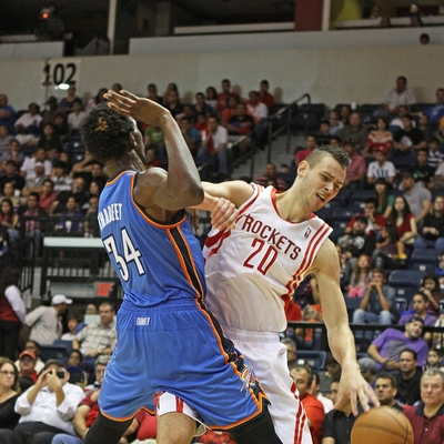 Donatas Motiejunas Autograph Profile