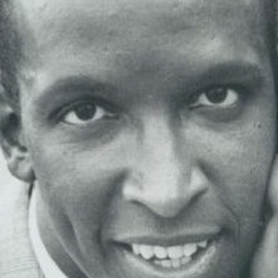 Dorian Harewood Autograph Profile