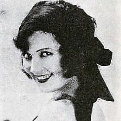 Doris Hill Autograph Profile