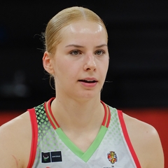 Dorka Juhász