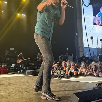 Drew Baldridge Autograph Profile