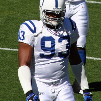 Dwight Freeney Autograph Profile