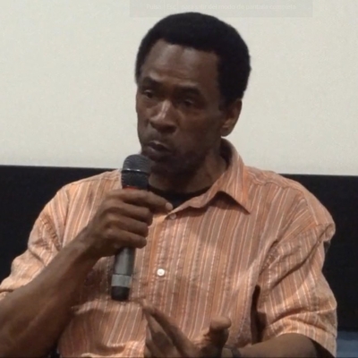 Dwight Henry Autograph Profile