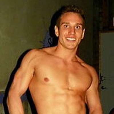 Dylan Roberts Autograph Profile