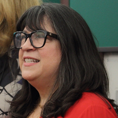 E L James Autograph Profile