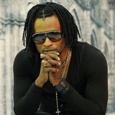 Eddy Wata Autograph Profile