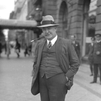 Edgar Wallace Autograph Profile