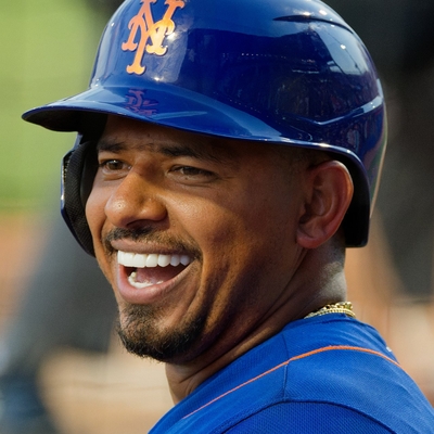 Eduardo Escobar Autograph Profile