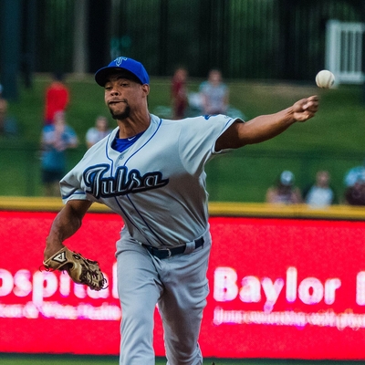 Edward Paredes Autograph Profile