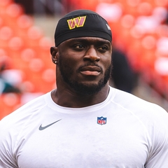 Efe Obada