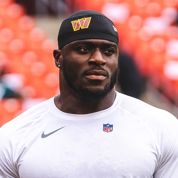 Efe Obada