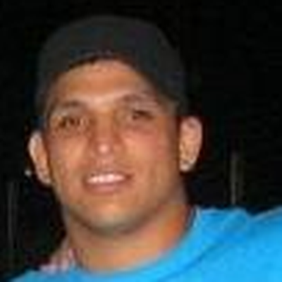 Efrain Escudero Autograph Profile