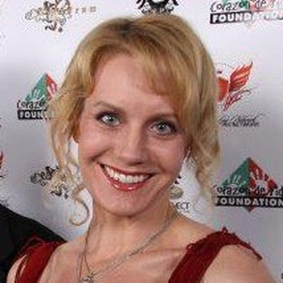 Eileen Grubba Autograph Profile
