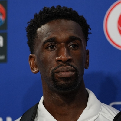 Ekpe Udoh Autograph Profile