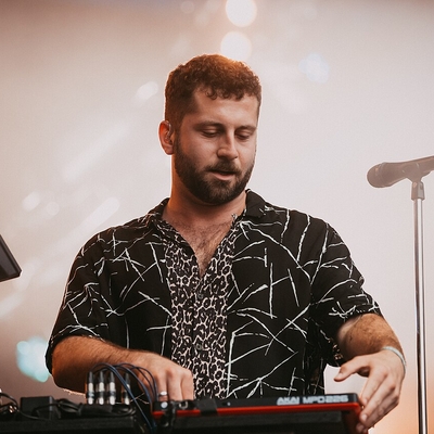 Elderbrook Autograph Profile