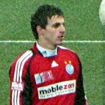 Eldin Jakupović Autograph Profile