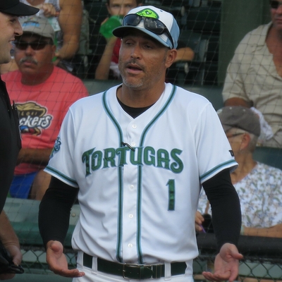 Eli Marrero Autograph Profile
