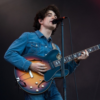 Elijah Hewson Autograph Profile