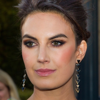 Elizabeth Chambers Autograph Profile