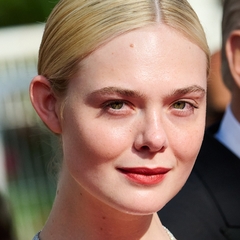 Elle Fanning