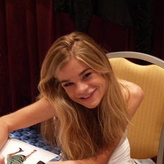 Ellen Muth
