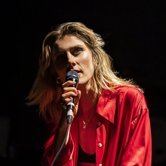 Ellie Rowsell