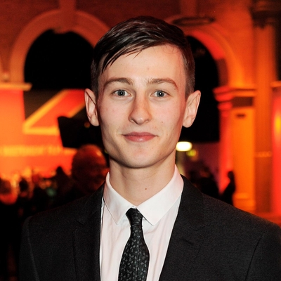 Elliott Tittensor Autograph Profile