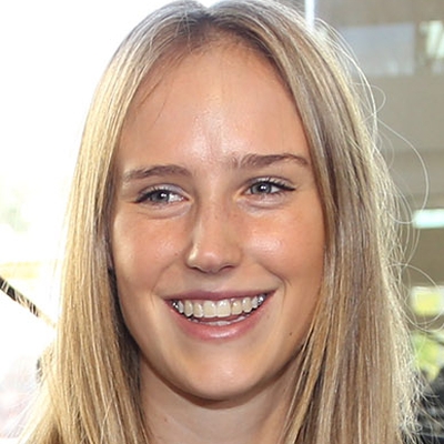 Ellyse Perry Autograph Profile