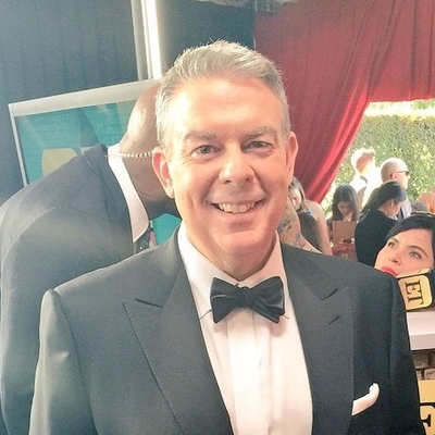 Elvis Duran Autograph Profile