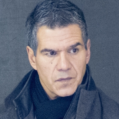 Emanuel Viveiros Autograph Profile