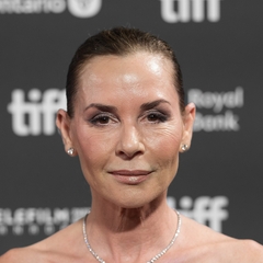 Embeth Davidtz